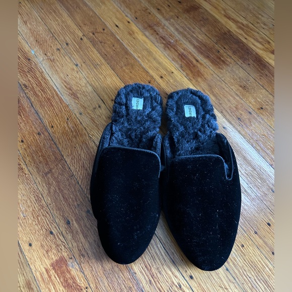 BIRDIES The Phoebe Black Mule Slip On Flat FAUX FUR Black Velvet - Picture 1 of 7